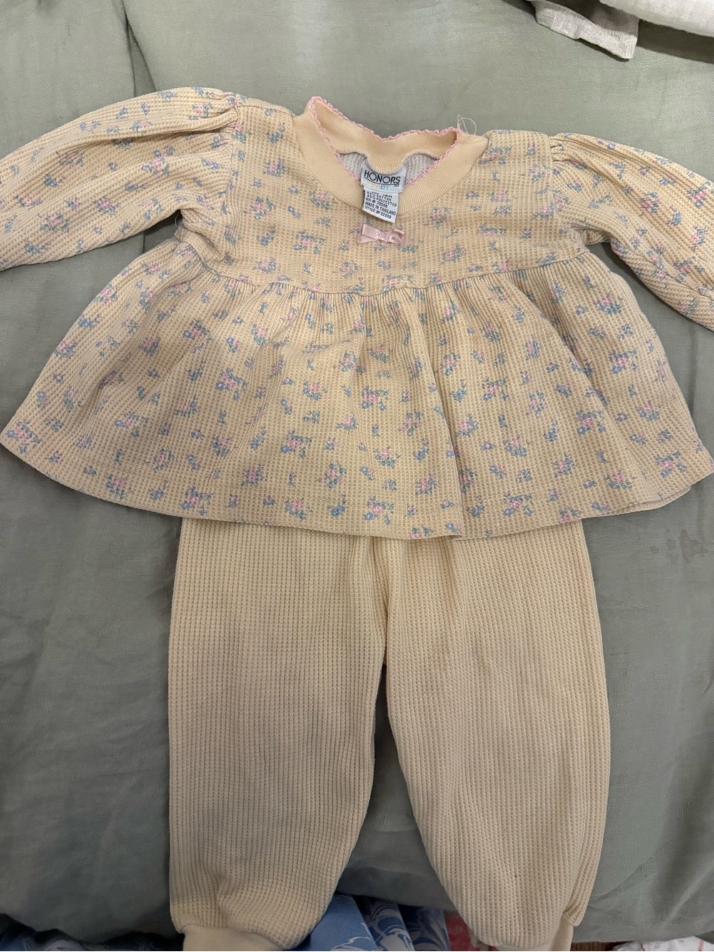 Vintage 1990s Baby Cream Floral Waffle-Knit Kids Play Set